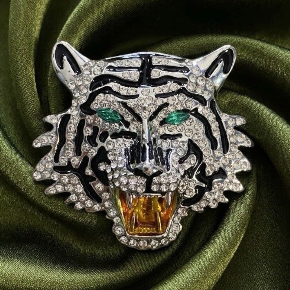 VTG Style Statement Tiger Brooch Crystal Black Enamel Emerald Green Eyes Pin Y2K